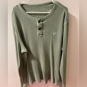 XL American Eagle long sleeve shirt